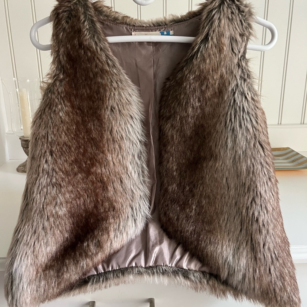Vintage Havana Kids size large, faux fur, brown colors